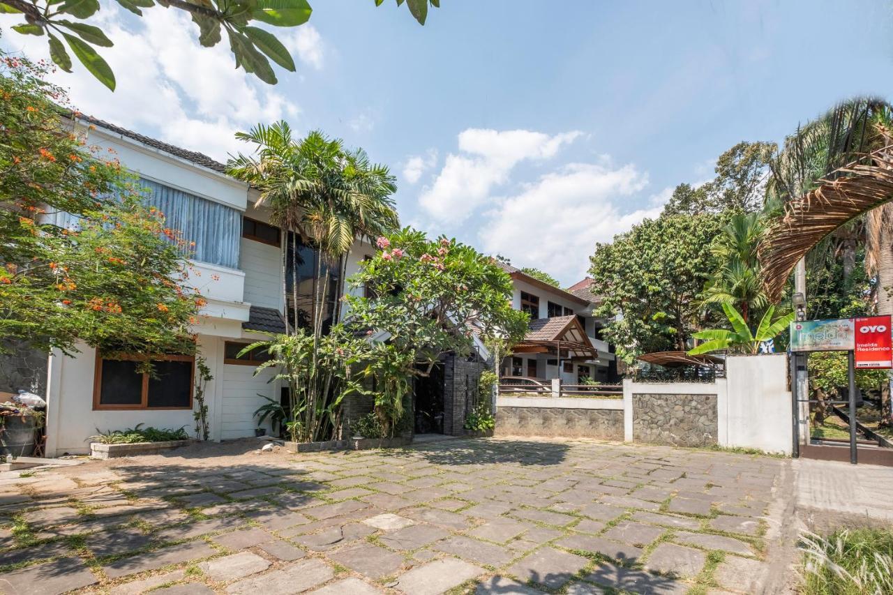 Imelda Residence Setrasari Redpartner Bandung Luaran gambar