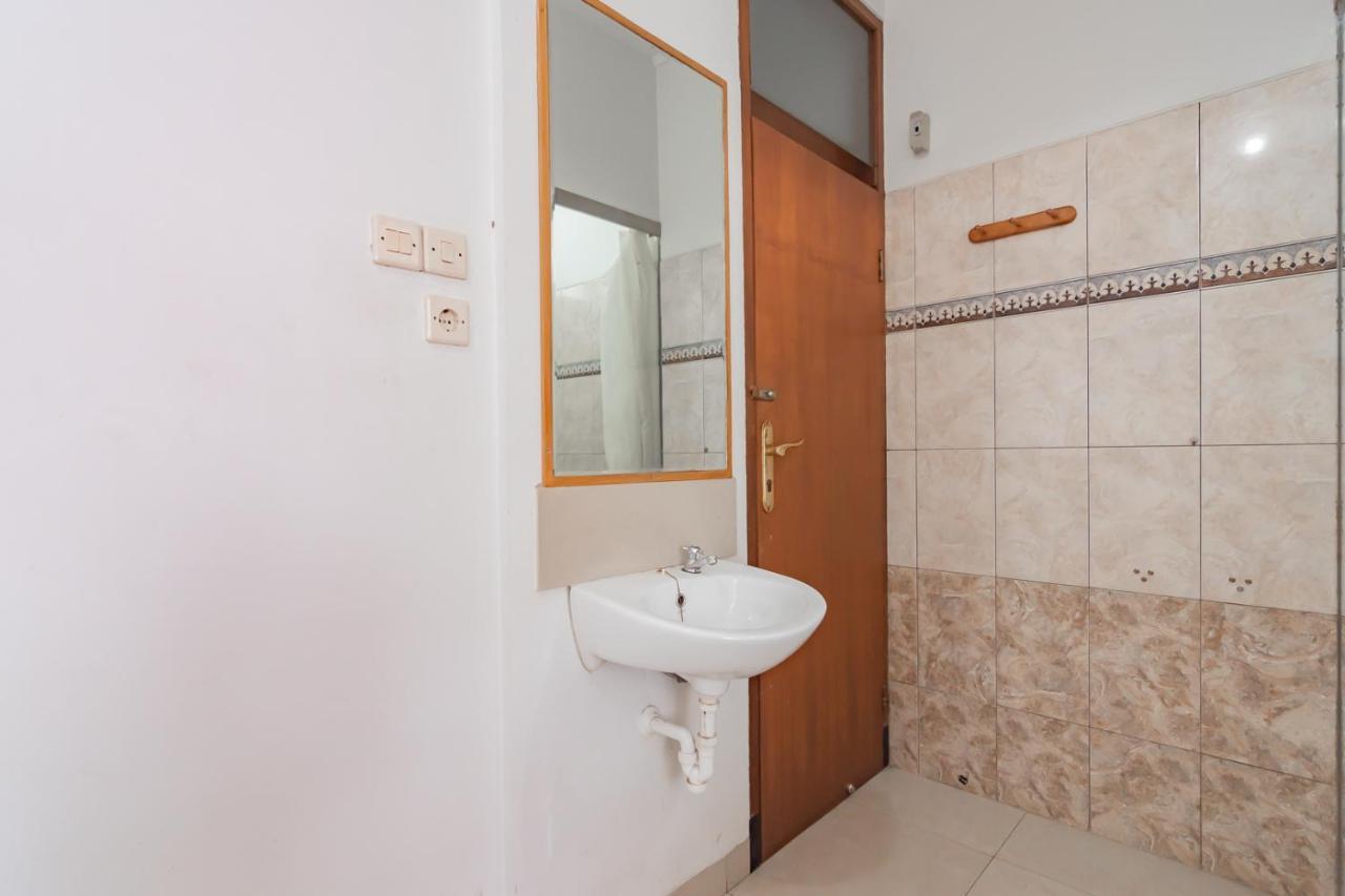 Imelda Residence Setrasari Redpartner Bandung Luaran gambar